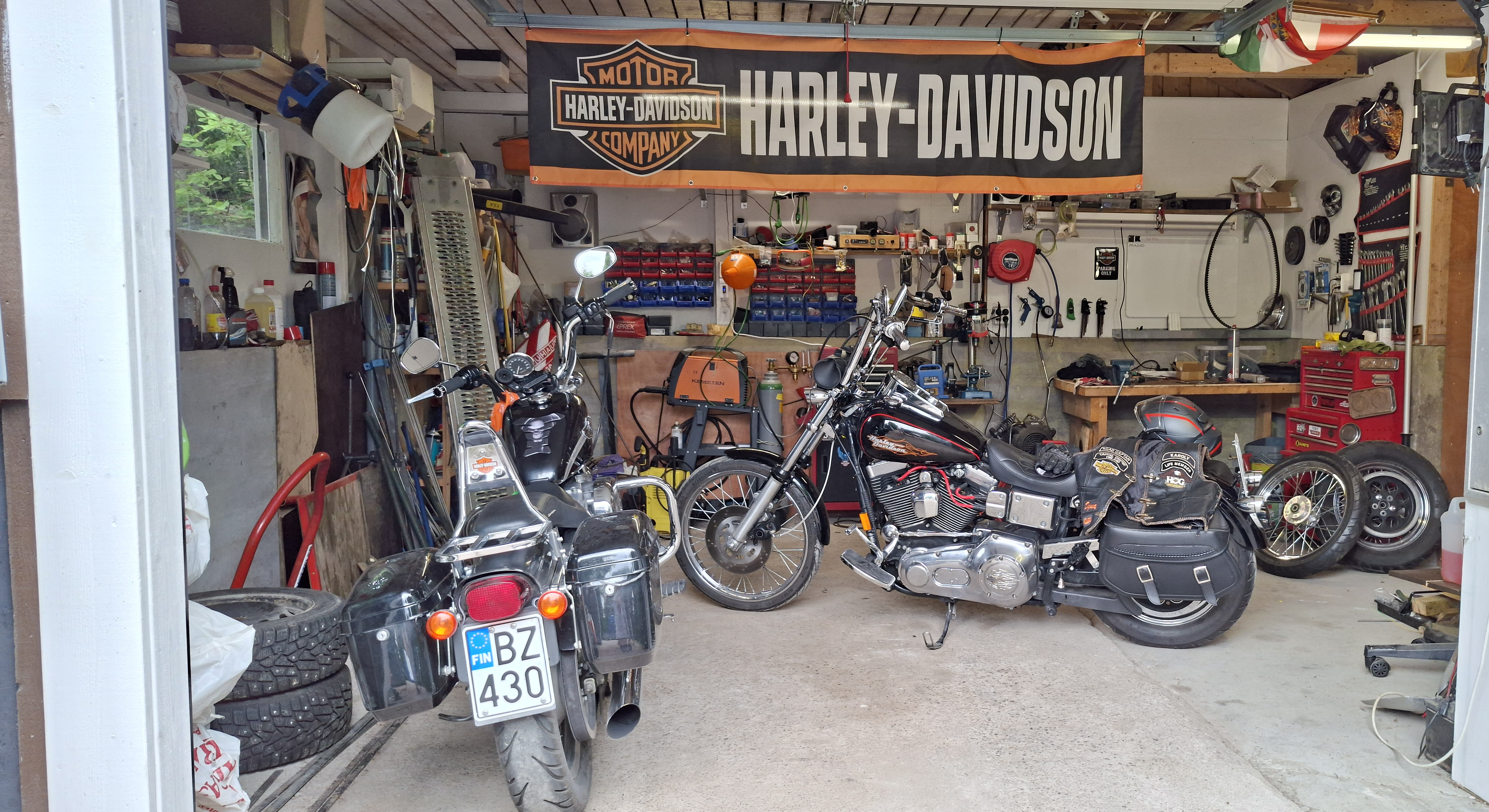 Big Twin Motors motorcycle workshop